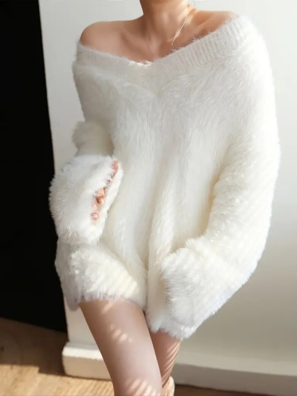 European And American Women'S Mid-Length V-Neck Lazy Style Thick Warm Sweater